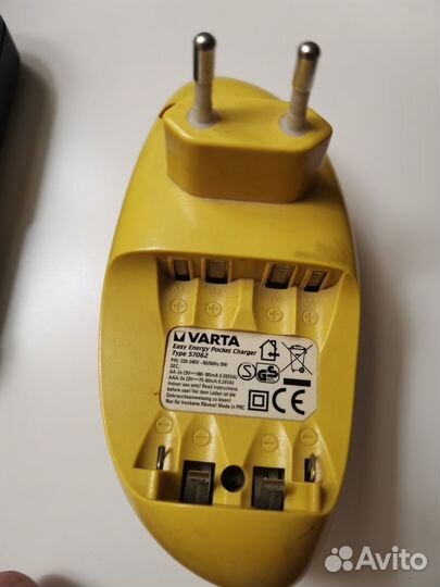 Зарядка для пальчиковых/мизинчиковых аккумуляторов