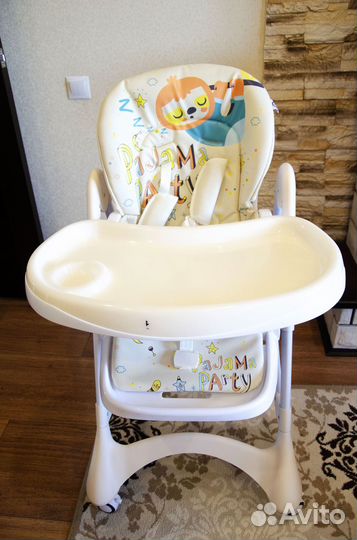 Стульчик для кормления Babyton Happy Animals Beige