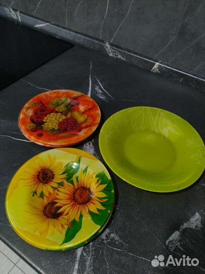 Тарелки десертные