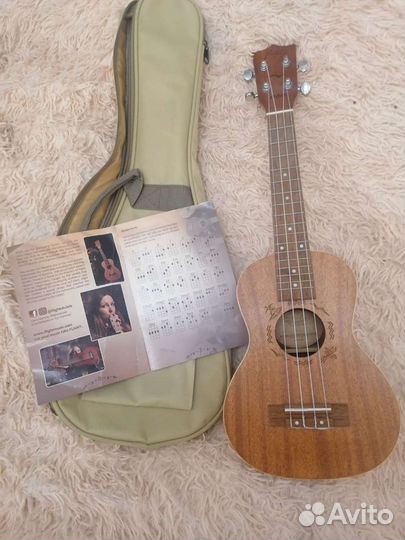 Акустическая гитара, укулеле аренда