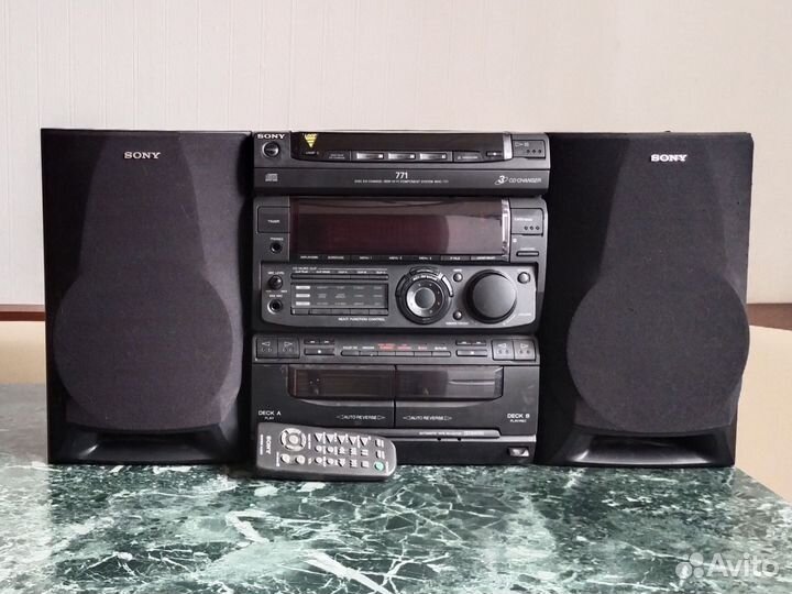 Музыкальный центр Sony H771