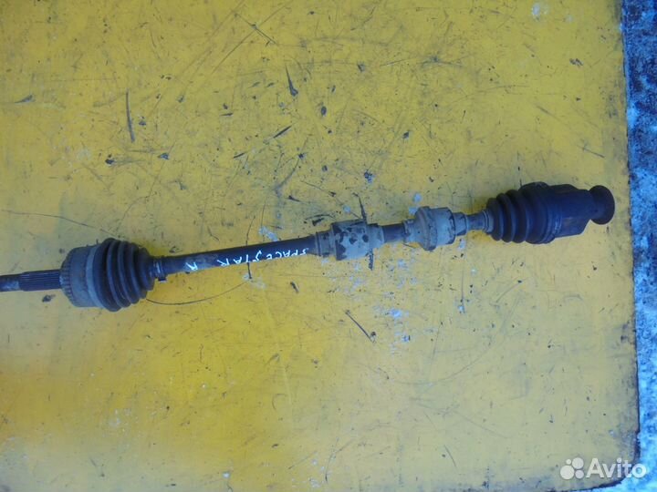 Привод правый Mitsubishi Space Star,Carisma