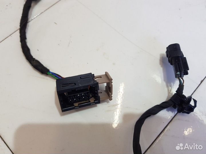 Электропроводка двери передней левой (Haval F7)