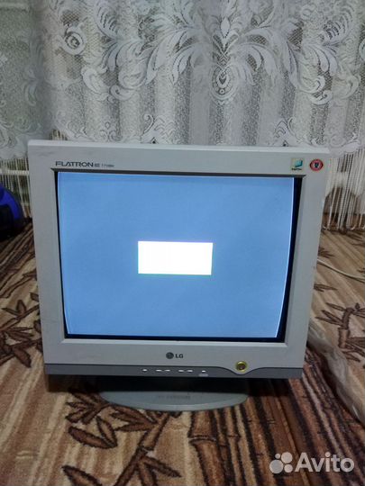 Монитор LG flatron