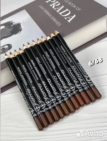 Карандаш для глаз и для бровей brown