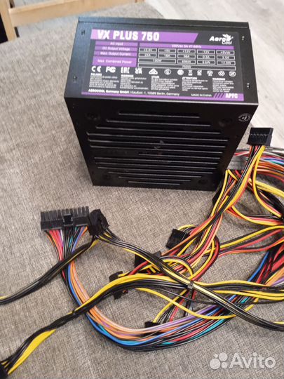Блок питания 750w AeroCool