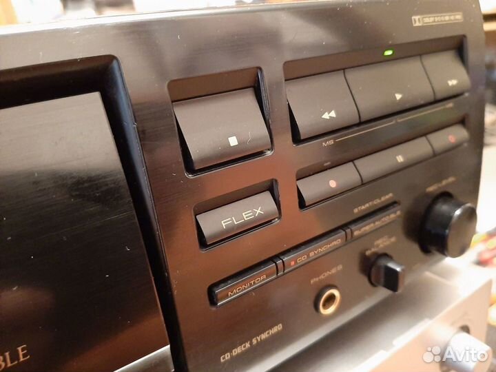 Кассетная дека Pioneer CT-S630S