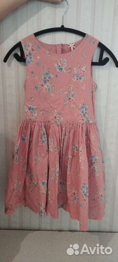 Платье фирмы Next р. 122