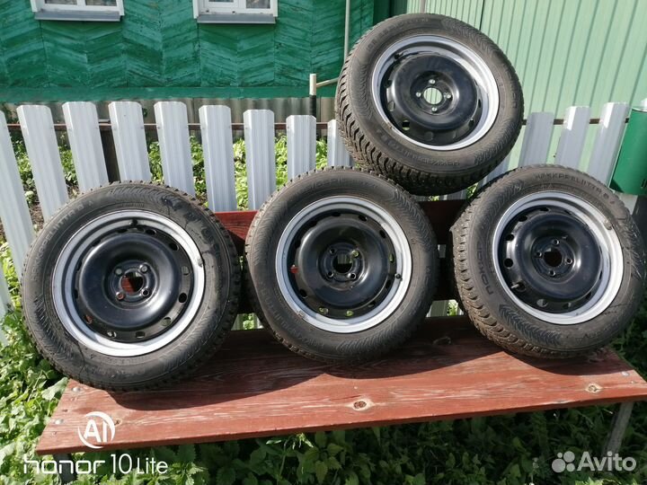 Nokian Tyres Hakkapeliitta 8 185/65 R15 190H