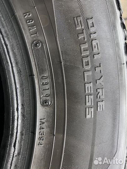 Dunlop Winter Maxx SJ8 245/70 R16