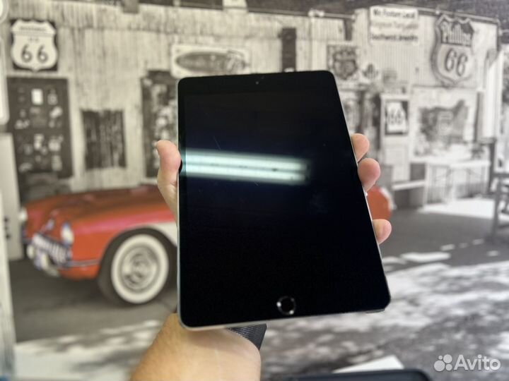 iPad mini 4 64gb 4Gsim+wifi Нов. Батарея