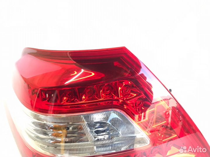 Фонарь задний задний левый Nissan Teana J32 2008