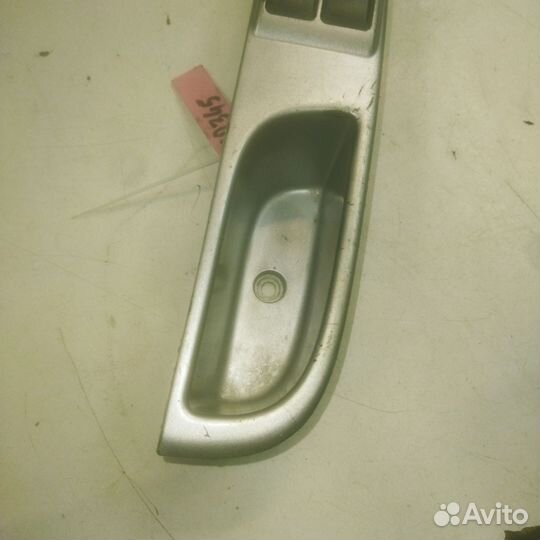 Блок управления стеклоподъёмниками Mitsubishi L200