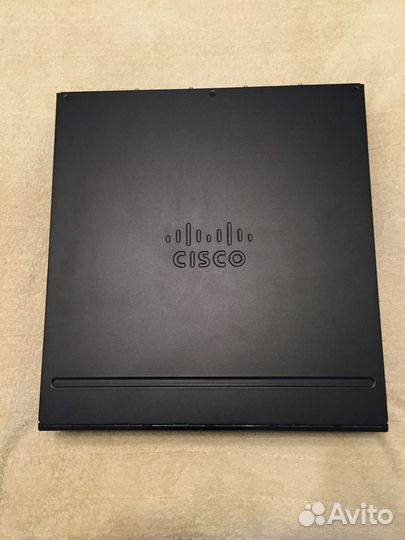 Маршрутизатор Cisco 2921