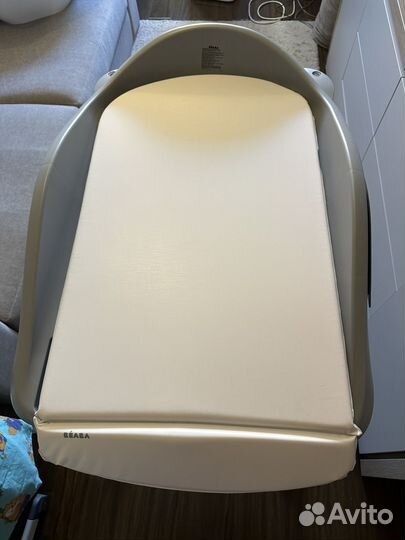 Пеленальный столик с ванночкой beaba