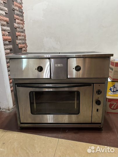 Духовой шкаф