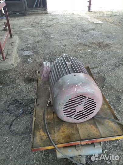 Электродвигатель