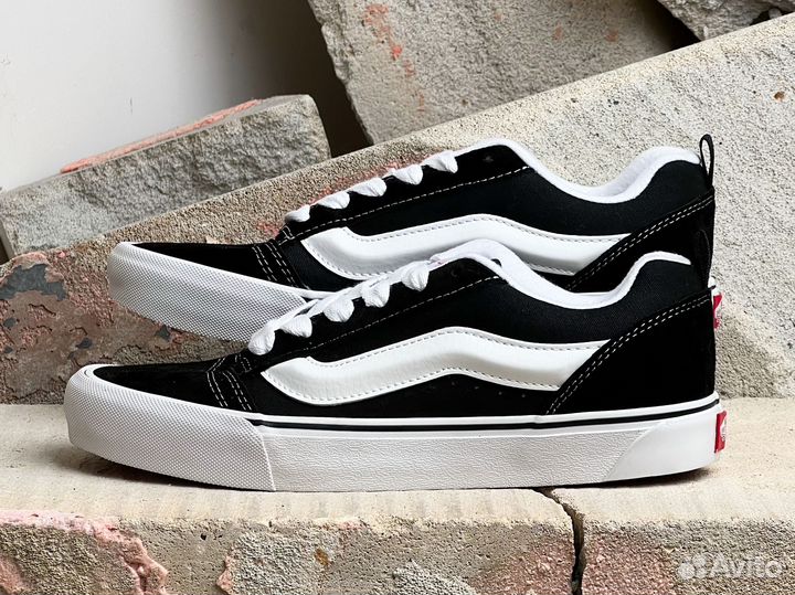 Vans Knu Skool Black White