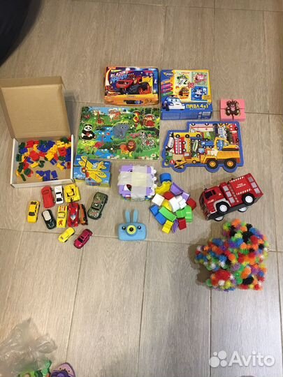 Детские игрушки пакетом и карточки