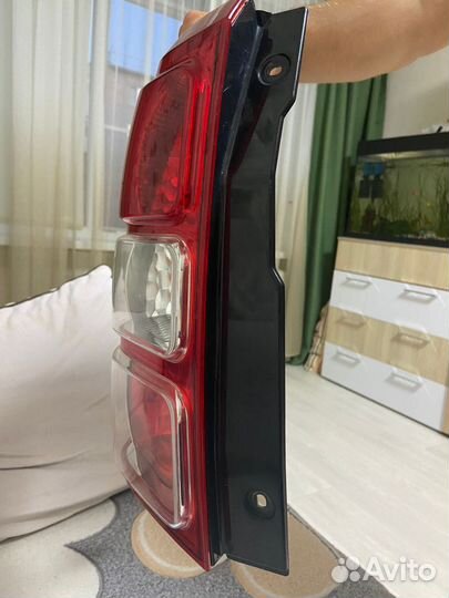 Фара задняя левая suzuki grand vitara