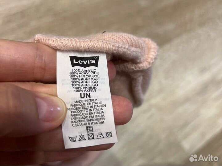 Шапка levis оригинал новая