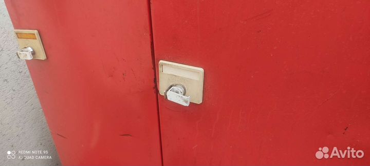 Шкафы для раздевалок бу