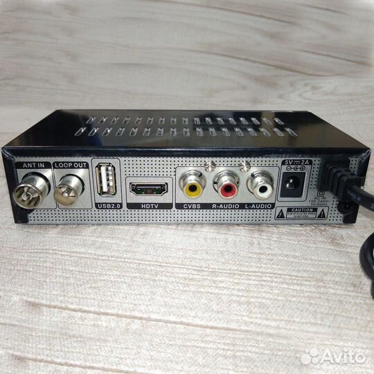 Hyundai H-DVB800 тв ресивер DVB-C