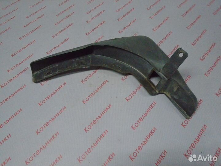 Nissan 63854-8H300 Брызговик перд правый