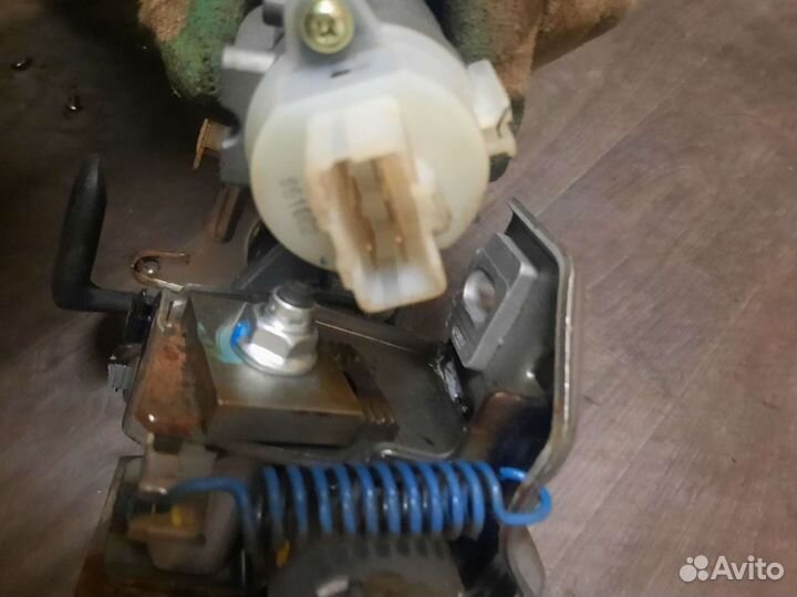 Замок зажигания Kia Sportage 2