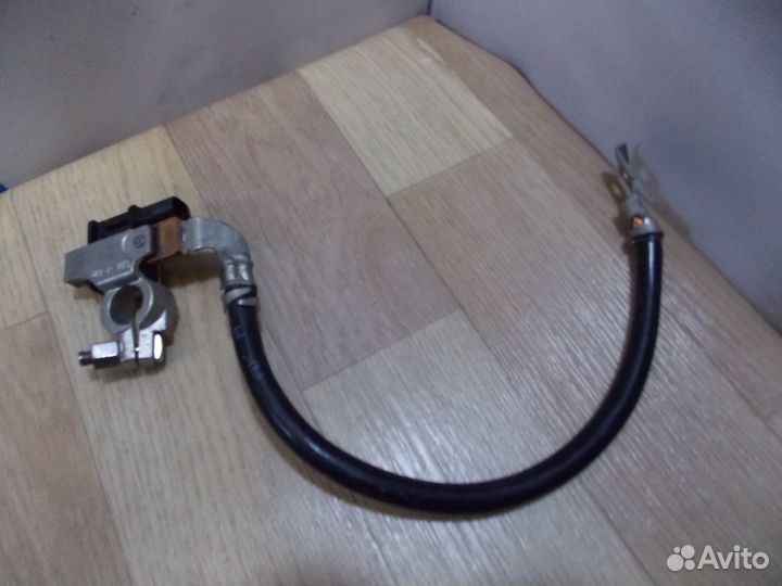 BMW M2 F20, F30 минусовая клемма