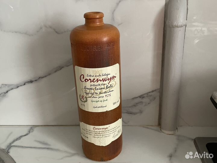 Шикарная коллекционная бутылка из глины