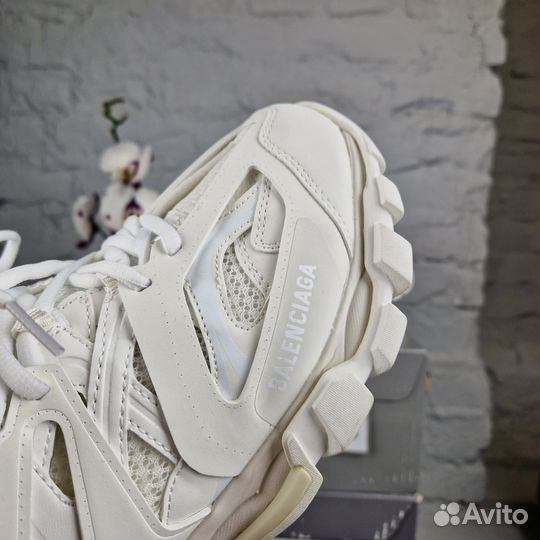 Balenciaga Track 1 all white