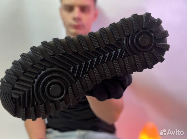 Кроссовки Tommy Hilfinger эргономичные