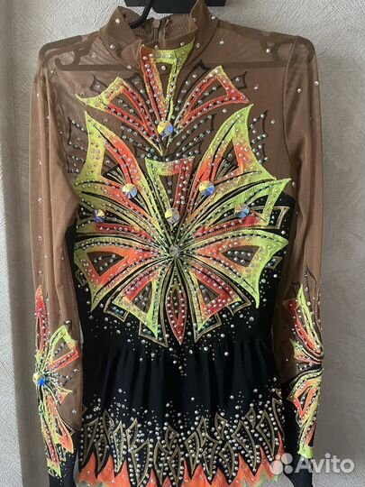 Купальник для художественной гимнастики