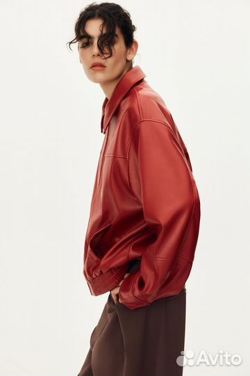 Бомбер из экокожи zara новая коллекция