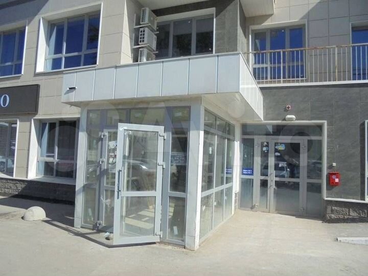 Торгово-офисные помещения, 2310.3 м²