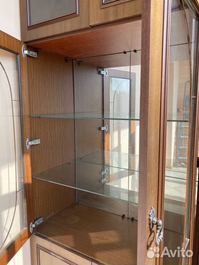 Мебельная стенка бу