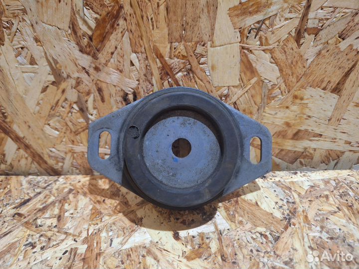 Подушка АКПП Peugeot 3008 1.6