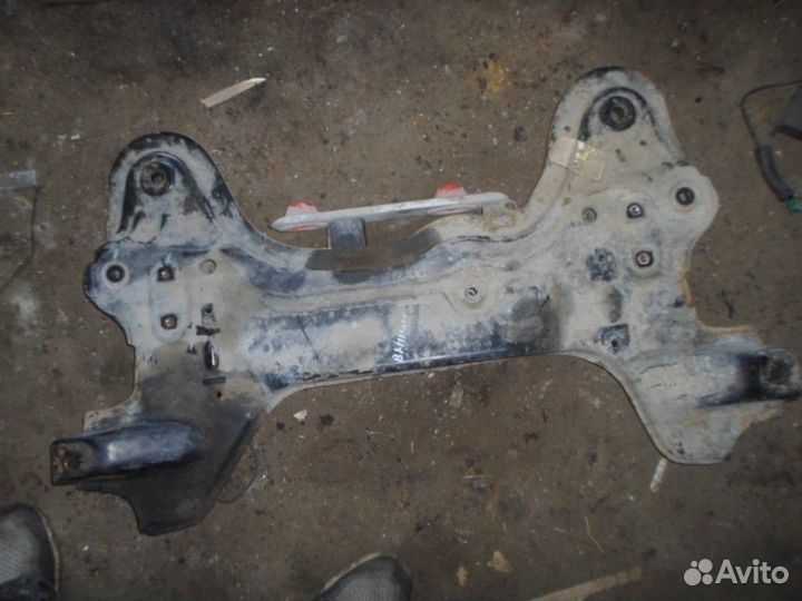 Подрамник передний Brilliance V5 2011