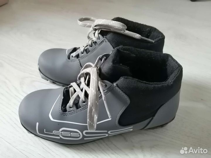 Лыжные ботинки 38 размер