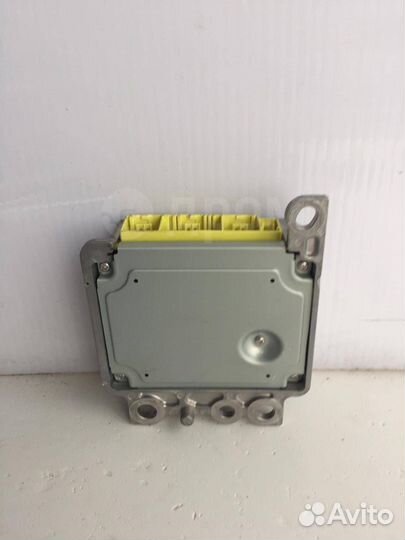 Блок SRS срс на Infiniti FX35/45 S50