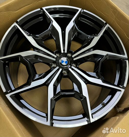 Кованые диски на BMW X5 Х6 Х7 / G05 G06 G07 R23