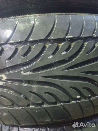 Dunlop SP Sport 9000A 245/45 R18 и 275/40 R18 99Y