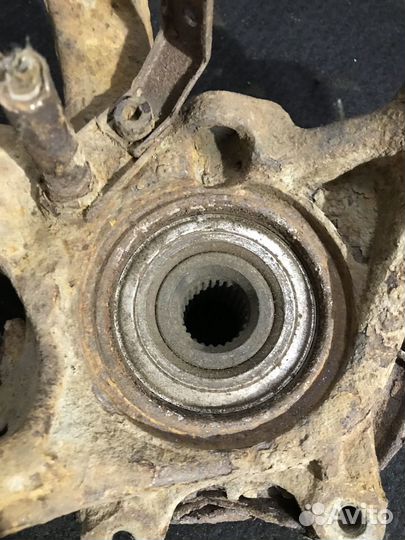 Кулак поворотный задний правый Мерседес W210