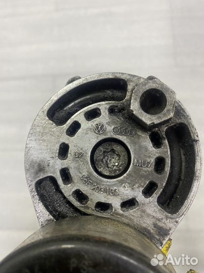 Натяжитель приводного ремня Ауди А6 С6 4F 3.2 BKH