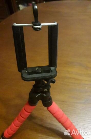 Штатив для видеосъёмки на телефон с гибк. ножками