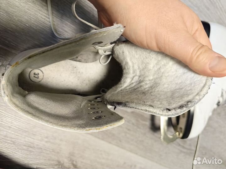 Фигурные коньки Graf arosa prima 37