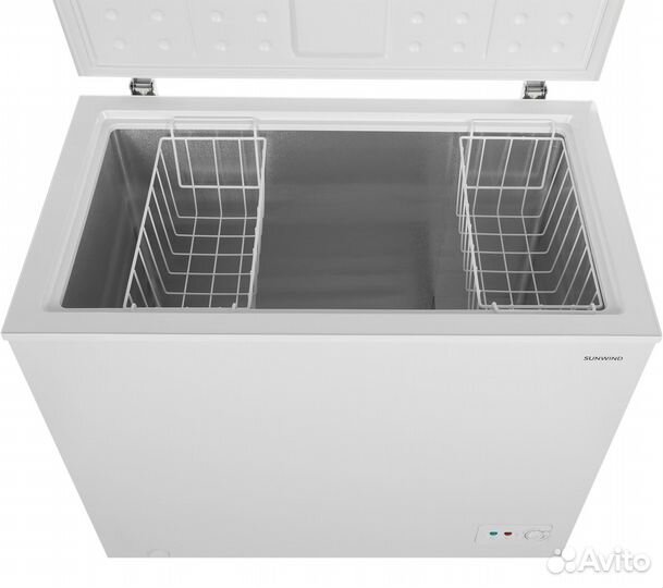 Морозильный ларь SunWind SCH251WT белый