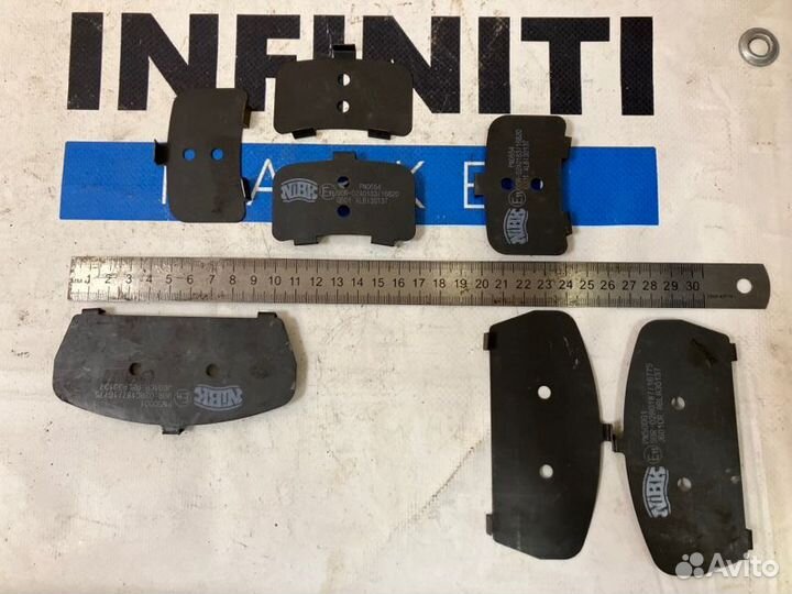 Пластины антискрипные комплект Infiniti