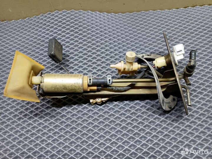 Бензонасос в сборе Субару Форестер